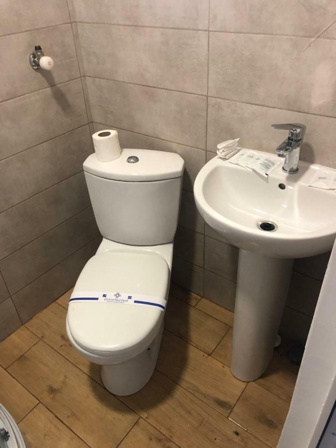 Міні-Готель "Еко" Kamianets Podilskyi Bagian luar foto